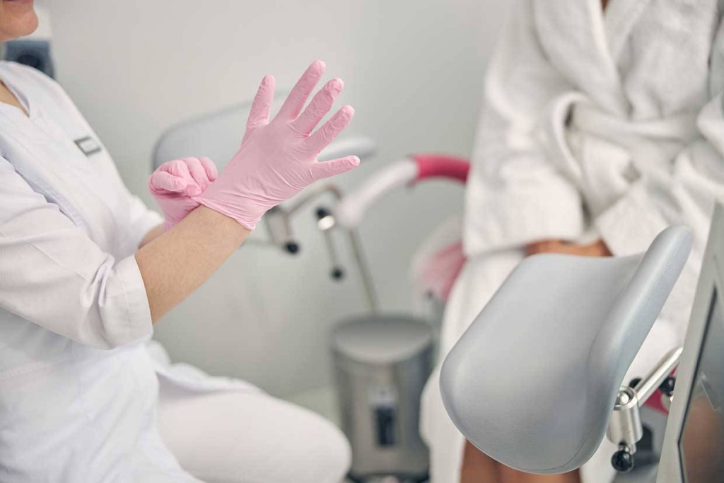 установка внутриматочной спирали